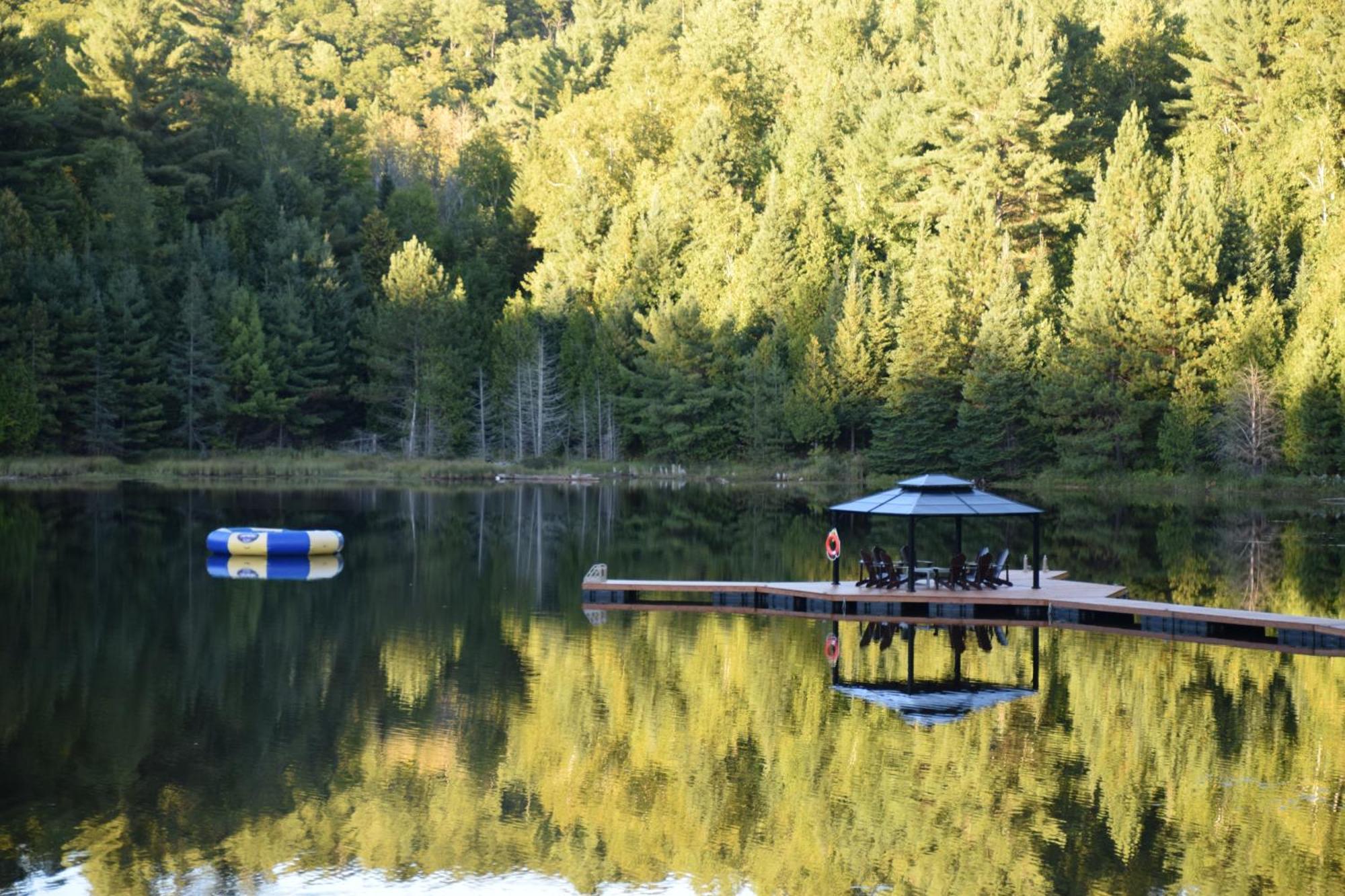 Footprints Resort Bancroft Bagian luar foto